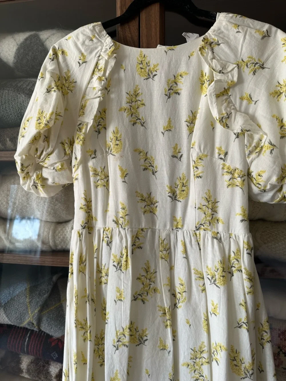 H&M Cream Maxi Dress with Yellow Floral Print - Picture 2 of 4